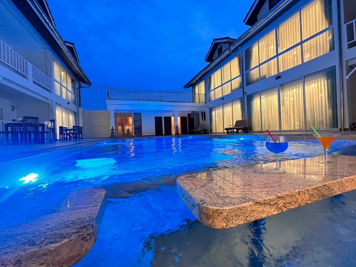 Resor Pratamnak Luxury Pattaya