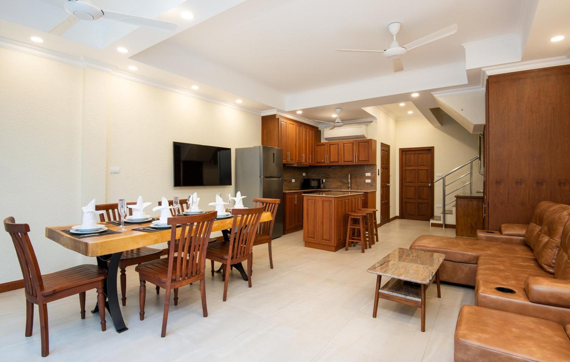 Resor Pratamnak Luxury Pattaya