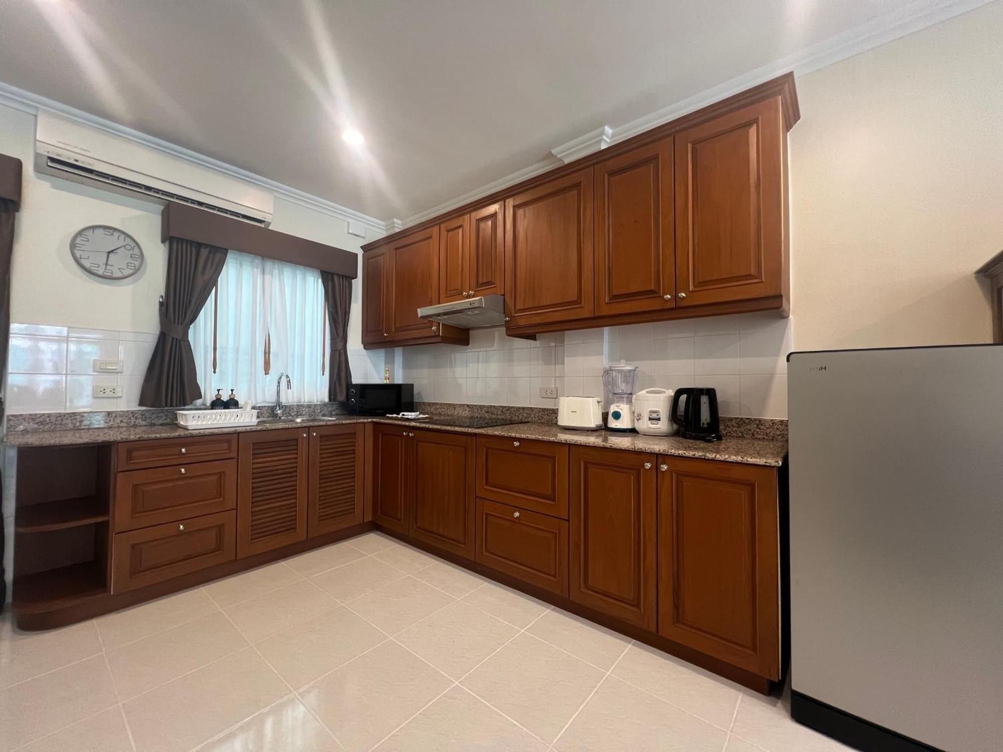 Pratamnak Luxury