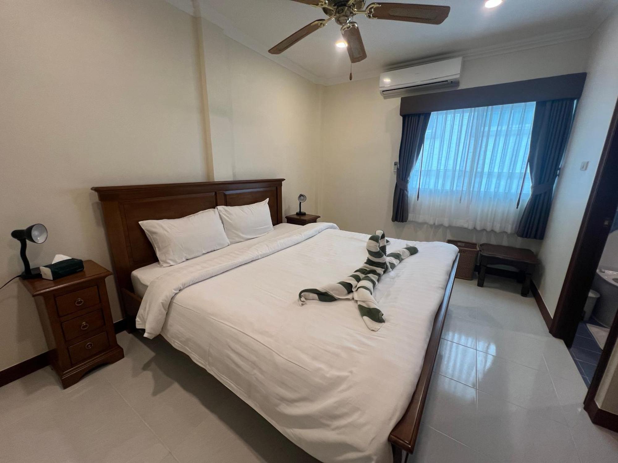Pratamnak Luxury Resort Pattaya